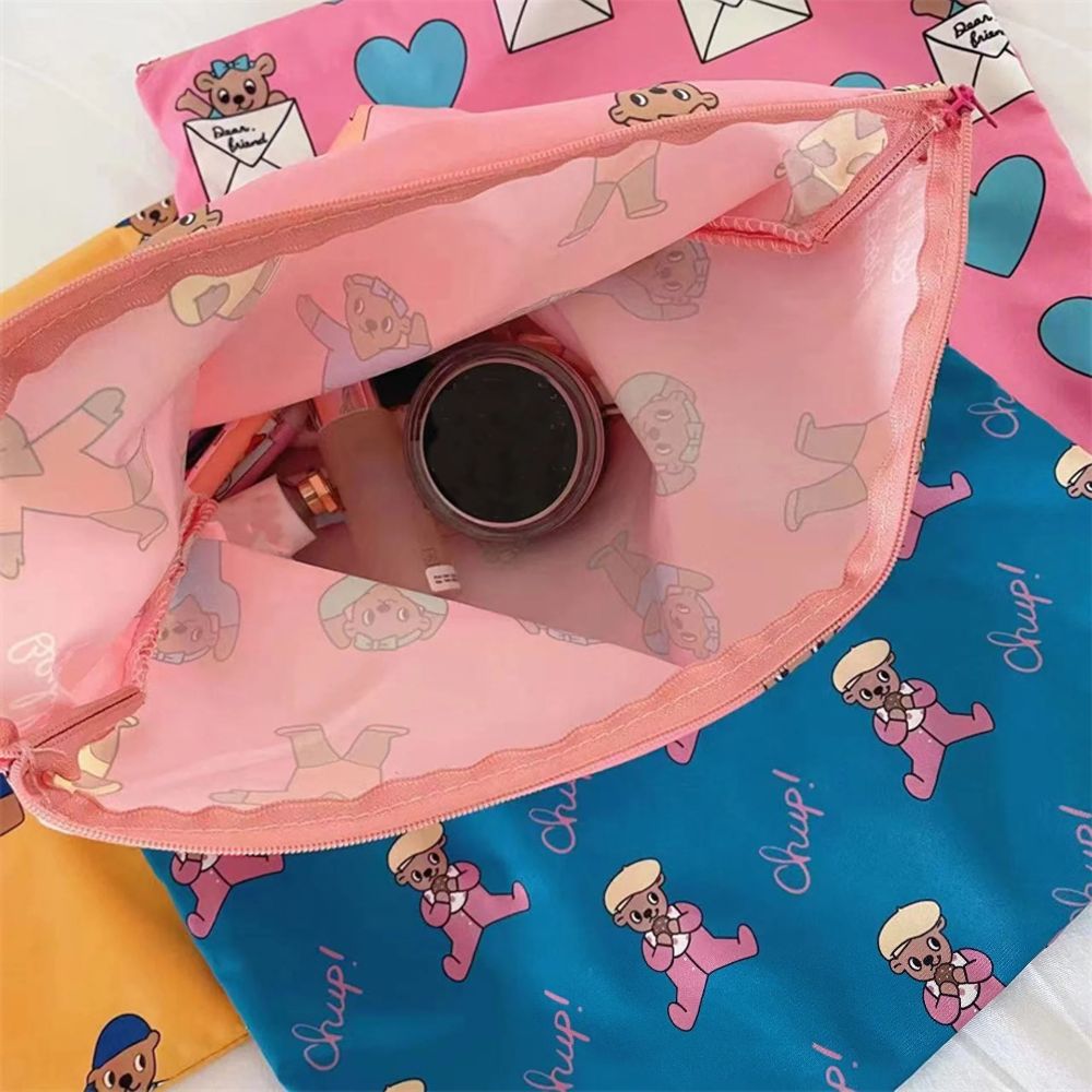 Linda Bolsa de Maquillaje Kawa - Stationery reseña y precio